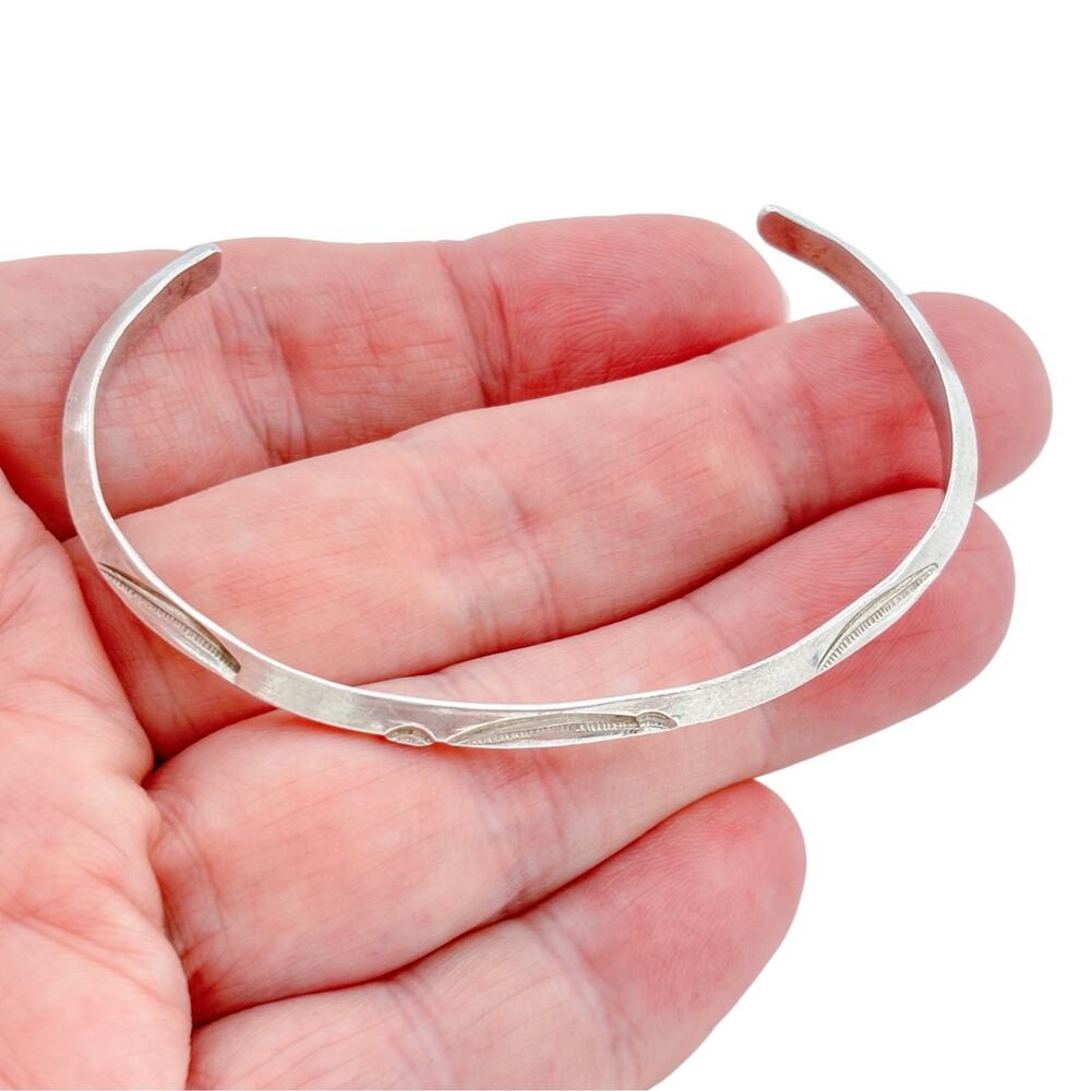 Vintage Sterling Silver Sand Cast Hand-Hammered Leaf Cuff Bracelet 7"